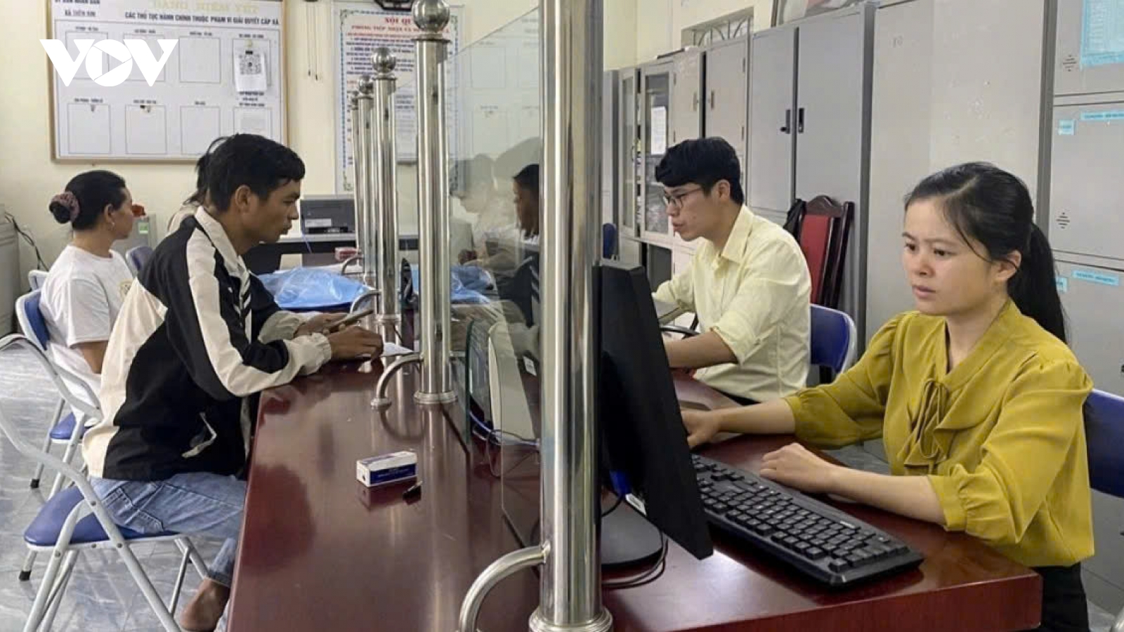 Đề xuất công chức dưới 50 điểm KPI hoặc vi phạm kỷ luật có thể bị thôi việc