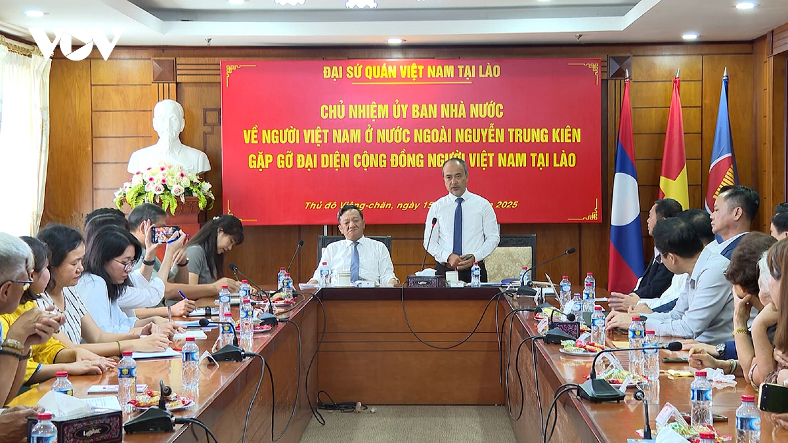 Cộng đồng người Việt tại Lào luôn hướng về quê hương đất nước