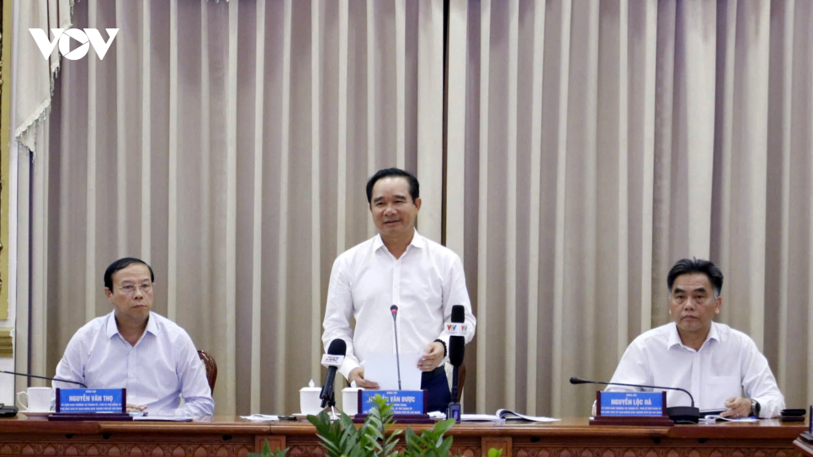 Kinh tế TP.HCM tiếp đà tăng trưởng nhưng còn nhiều mối lo