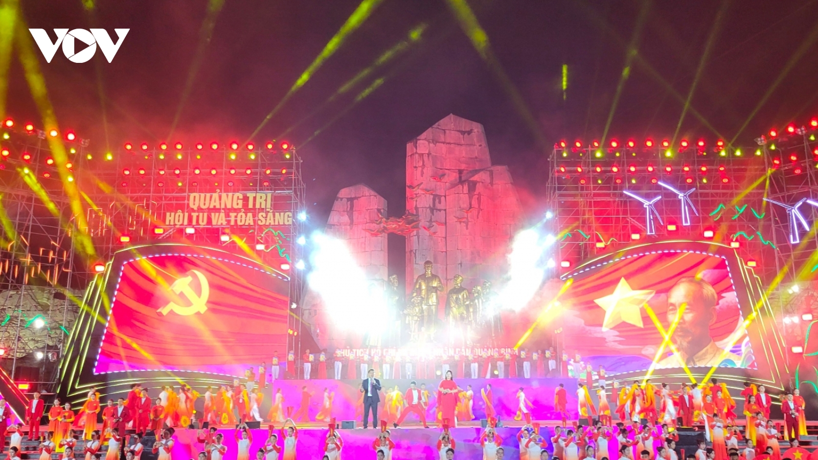 Ấn tượng chương trình nghệ thuật đặc biệt “Quảng Trị - Hội tụ và tỏa sáng”