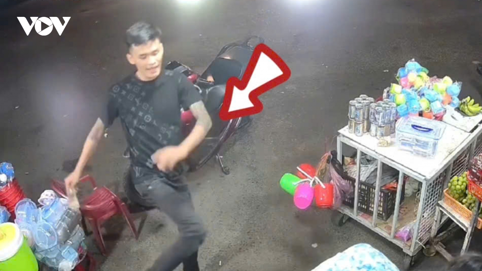 Vụ đánh thai phụ và hỏi "biết tao là ai không ?": Mẹ thanh niên đến xin lỗi