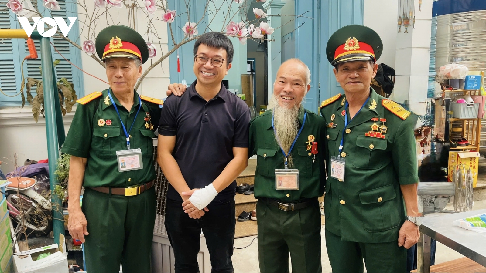 Ngôi nhà nhỏ giữa Hà Nội và hành trình tri ân những người lính già dịp Quốc khánh 2/9