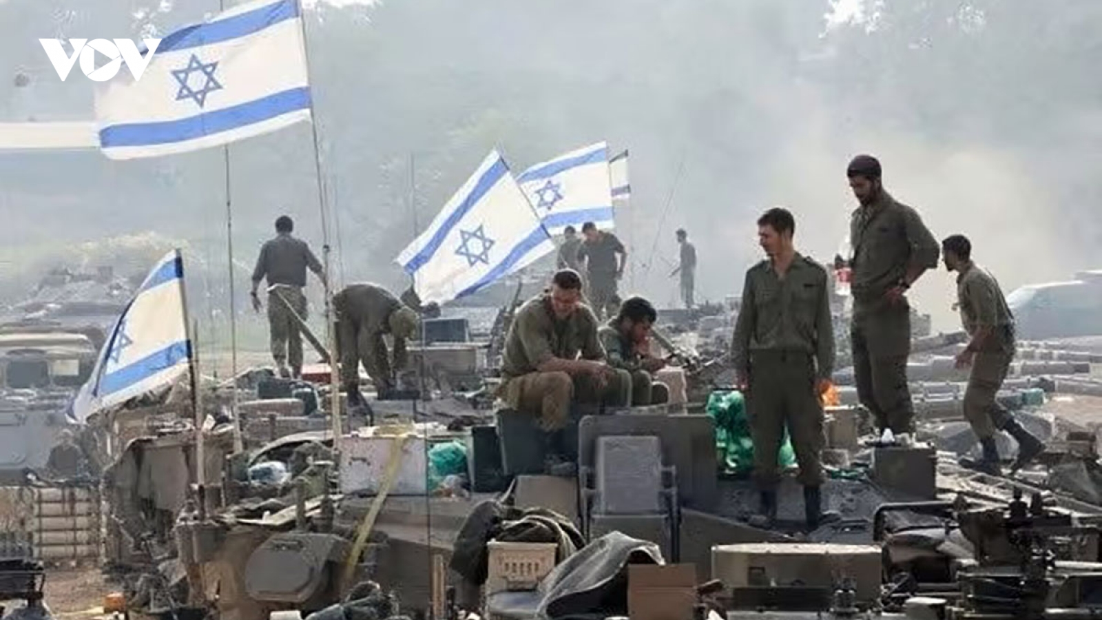 Israel đẩy mạnh tấn công, 300.000 người tháo chạy khỏi thành phố Gaza