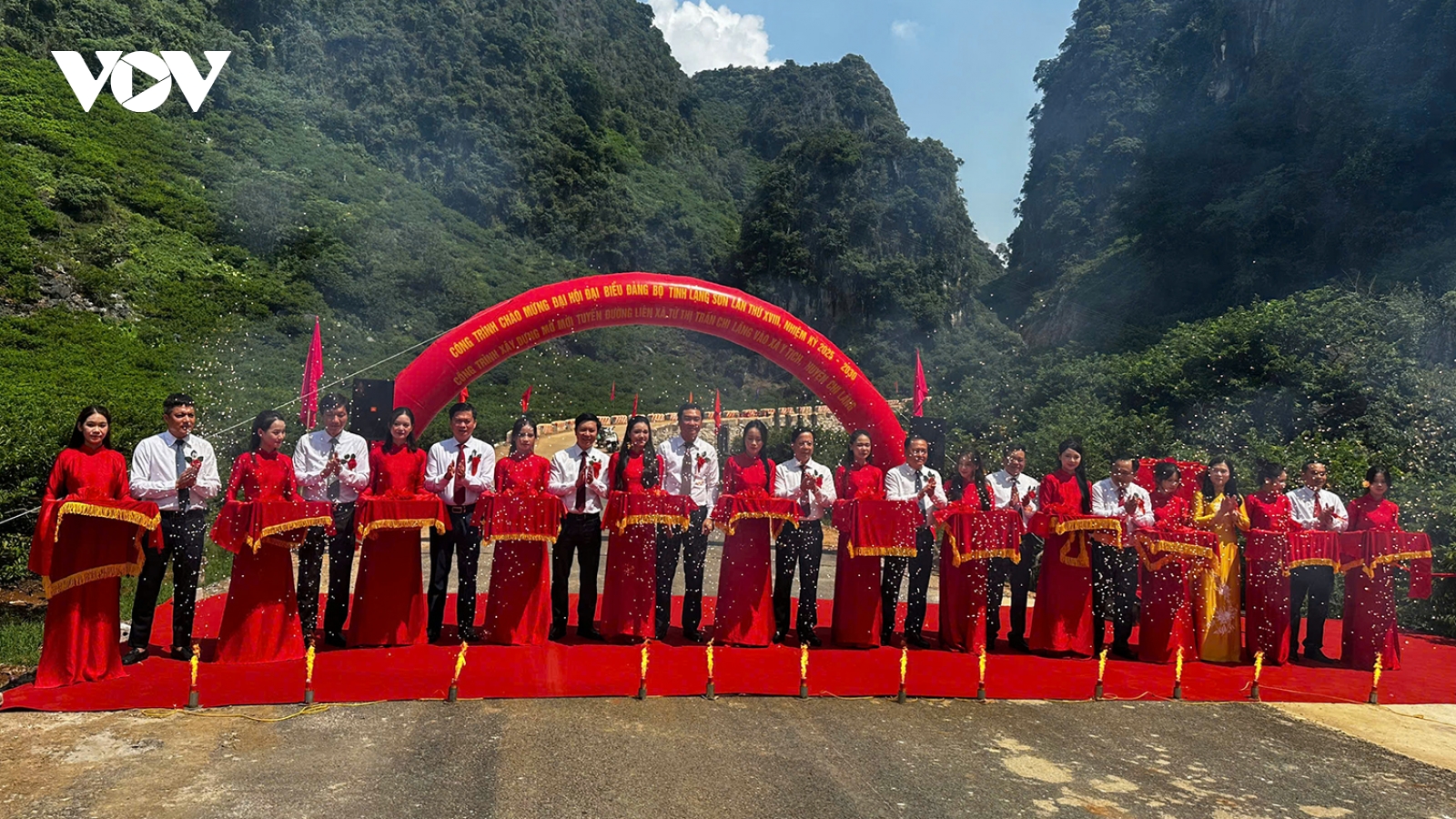 Đột phá phát triển hạ tầng giao thông nông thôn Lạng Sơn