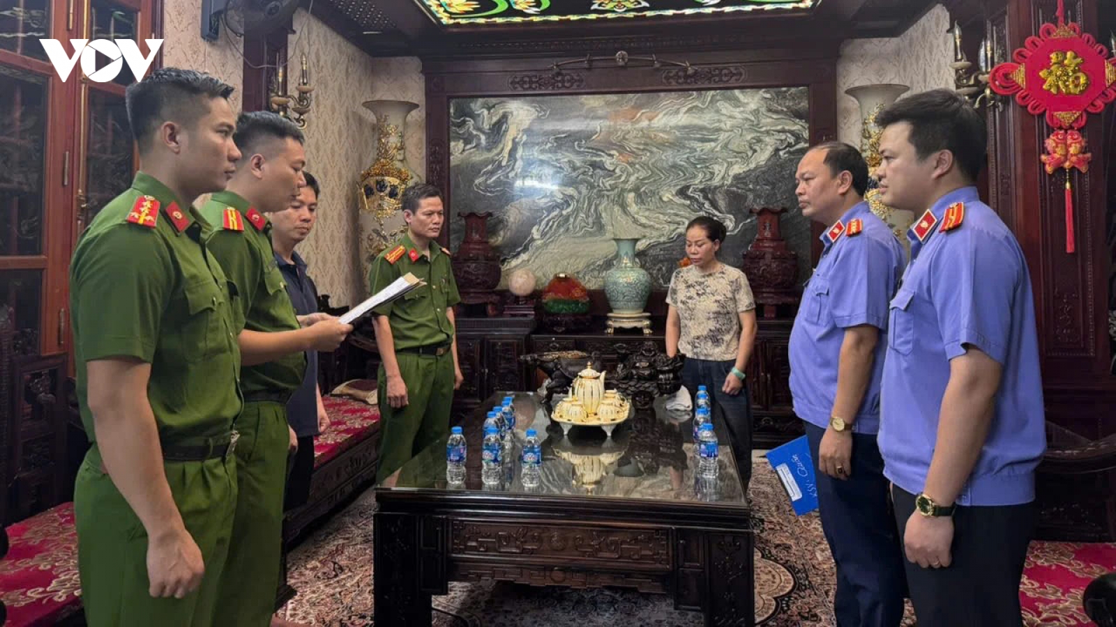 Khởi tố, bắt tạm giam 2 bị can liên quan đến ổ nhóm tội phạm do Bùi Quốc Ý cầm đầu