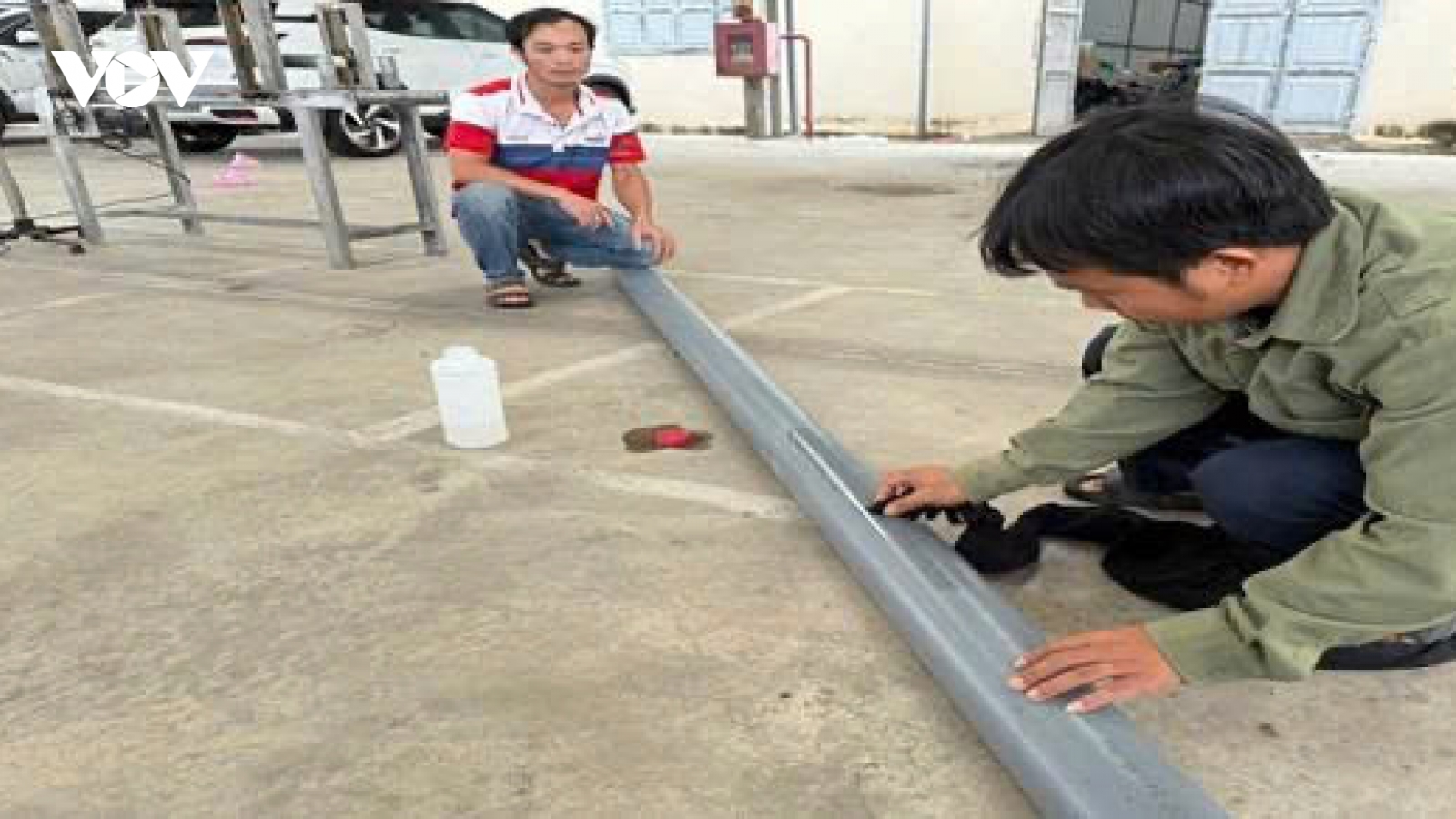 Khởi tố 2 bị can về tội sản xuất, buôn bán ống nhựa Tiền Phong giả