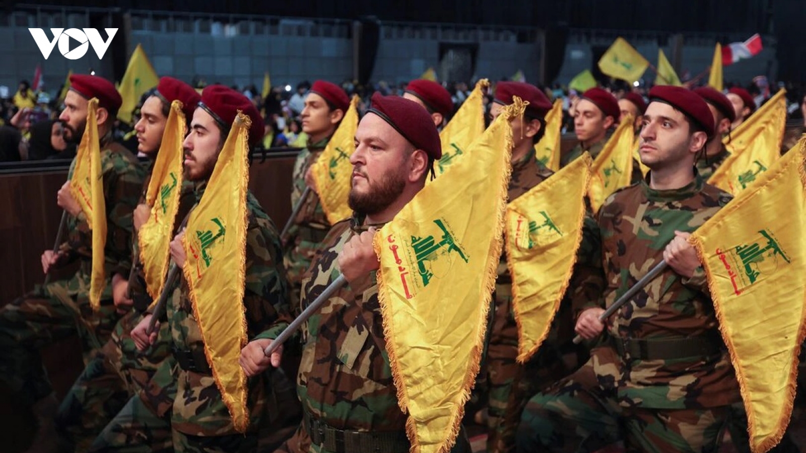 Các phe phái Palestine giao nộp vũ khí tại trại tị nạn lớn nhất ở Lebanon