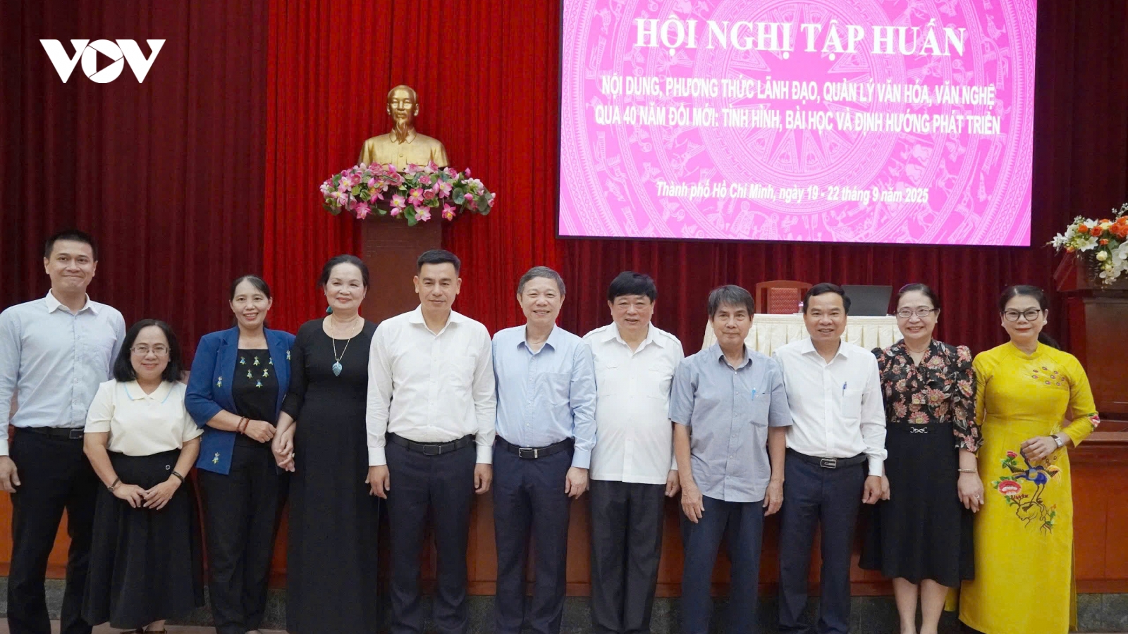 Quản lý văn hoá – văn nghệ: Bài học và thách thức trong kỷ nguyên mới