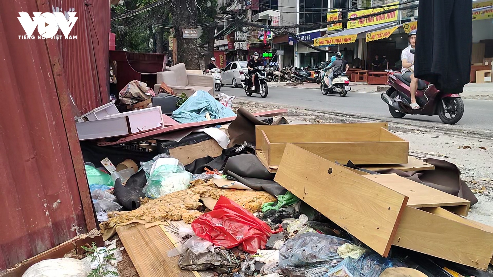 Nút thắt giải phóng mặt bằng kéo lùi dự án Hoàng Cầu – Voi Phục, dân sinh khổ sở
