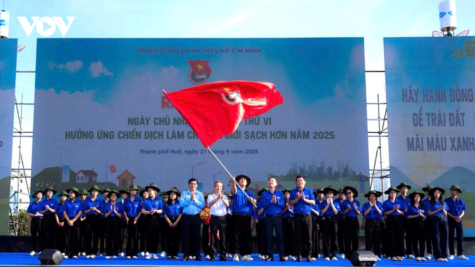 Trung ương Đoàn tổ chức lễ ra quân “Ngày chủ Nhật xanh” lần thứ VI