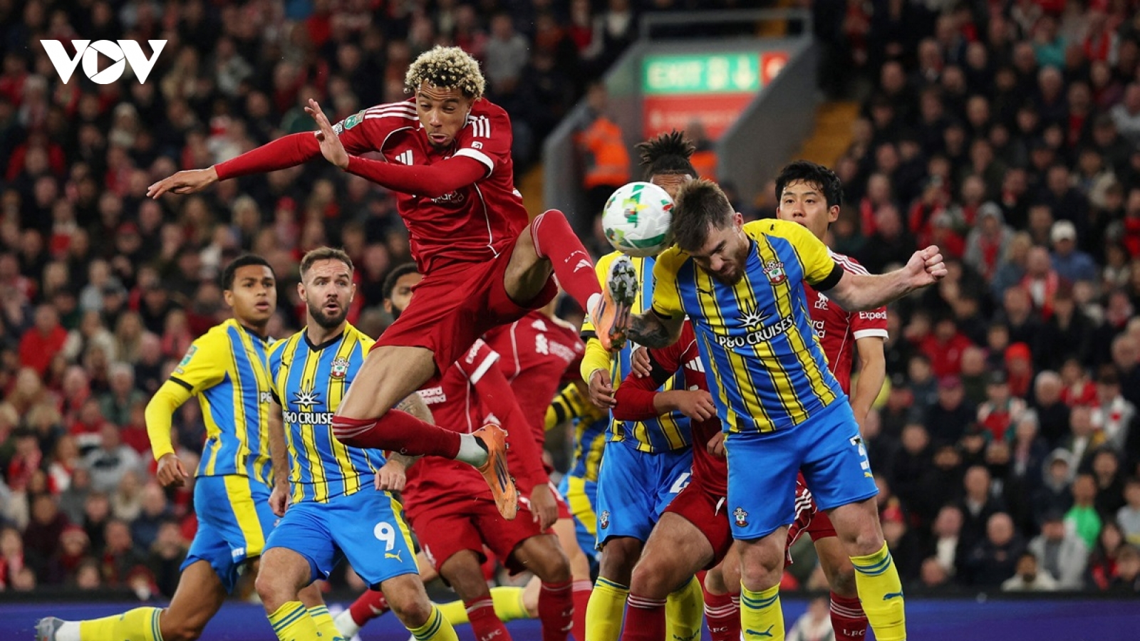 Bốc thăm vòng 4 Cúp Liên Đoàn Anh: ĐKVĐ gặp khó, Liverpool đấu đối thủ duyên nợ