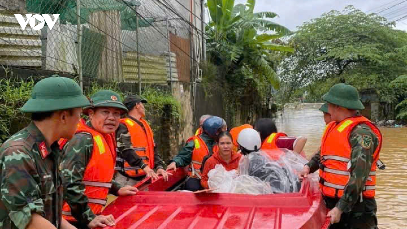 Lào Cai khẩn trương di dời hơn 1.000 hộ dân khỏi các khu vực có nguy cơ sạt lở, lũ quét