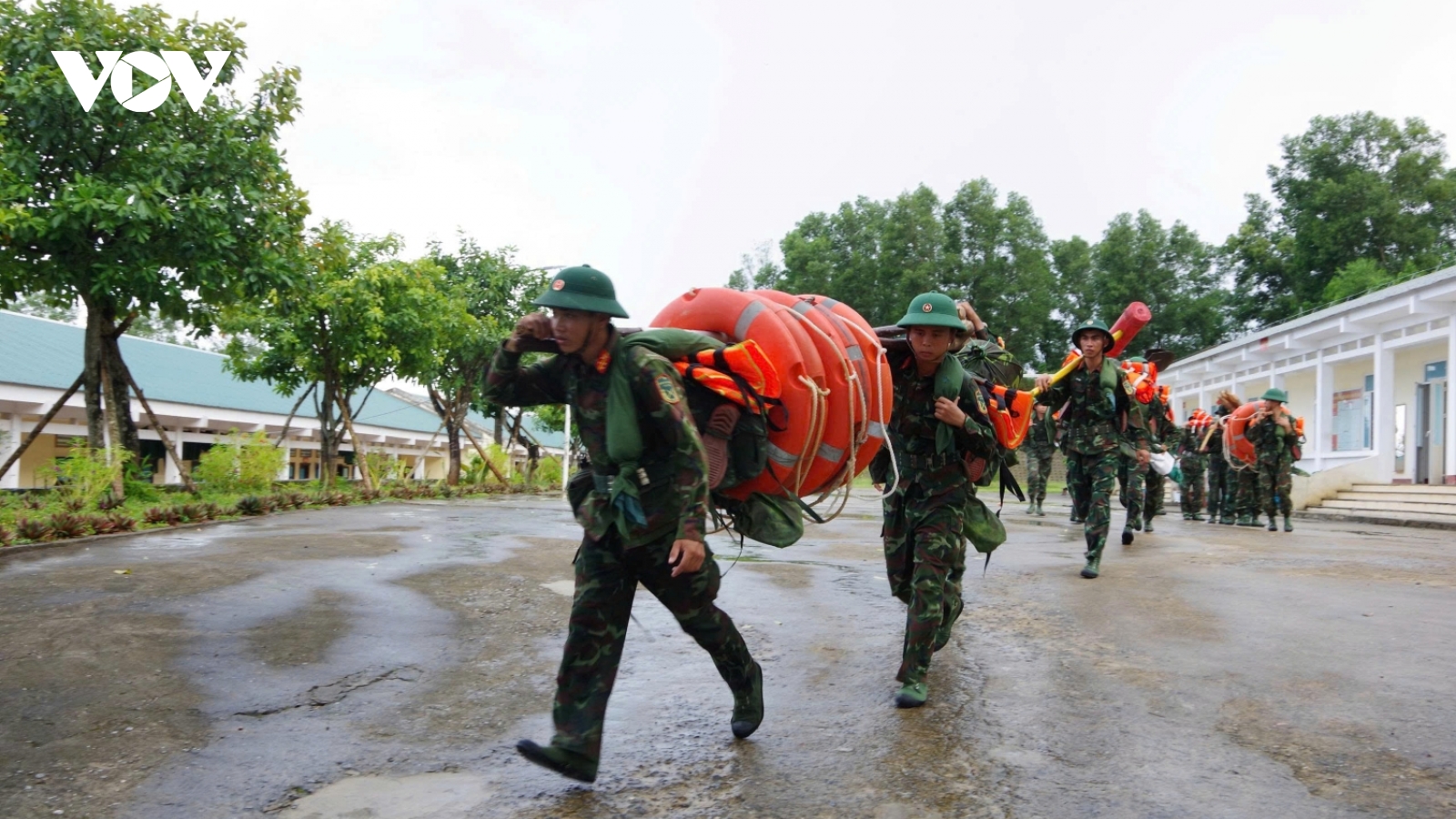 Quảng Trị còn 73 tàu cá trên biển, nhiều nơi mưa lớn trước bão số 10