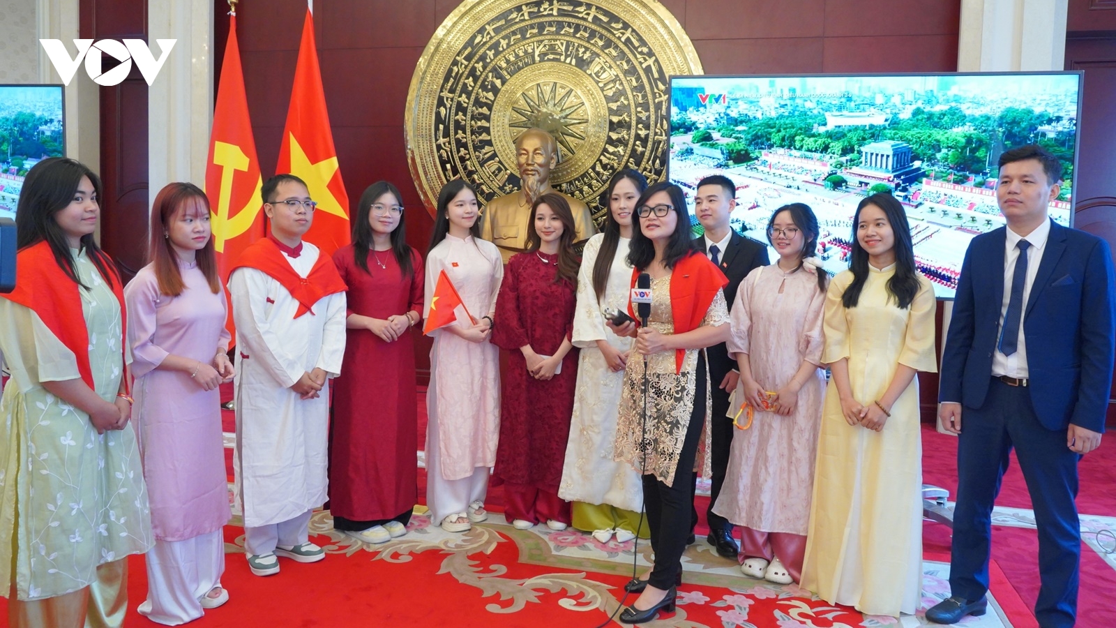 Người Việt Nam tại Bắc Kinh tưng bừng Tết Độc lập, tự hào Tổ quốc