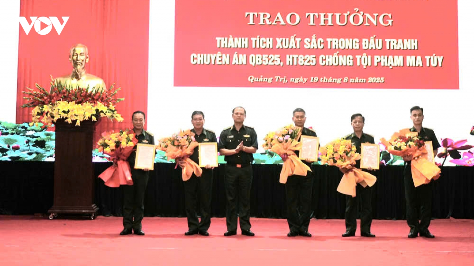 Thủ tướng khen chiến công triệt phá các đường dây ma túy lớn