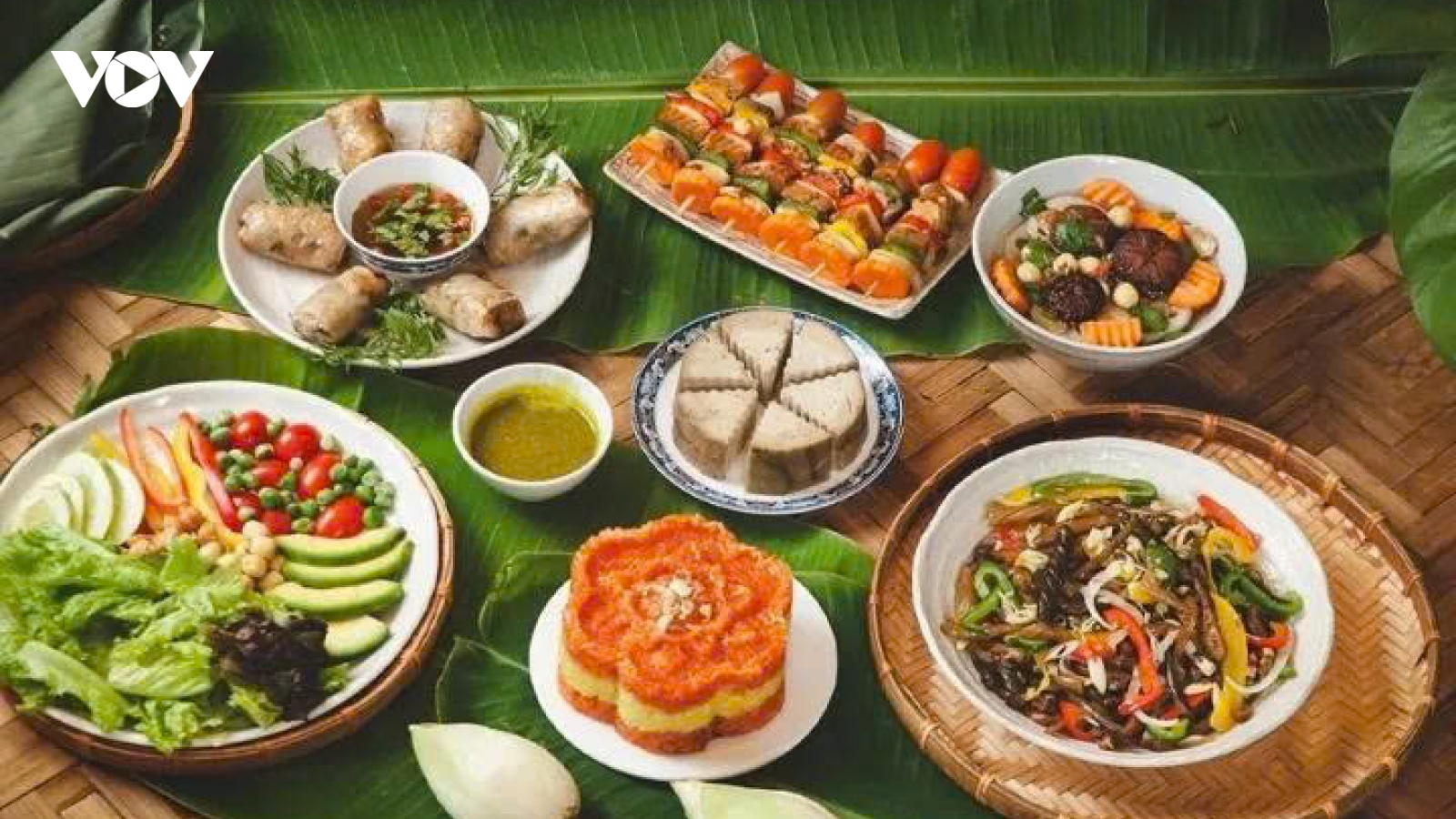 Gợi ý chuẩn bị mâm cúng Rằm tháng 7 đầy đủ, ý nghĩa