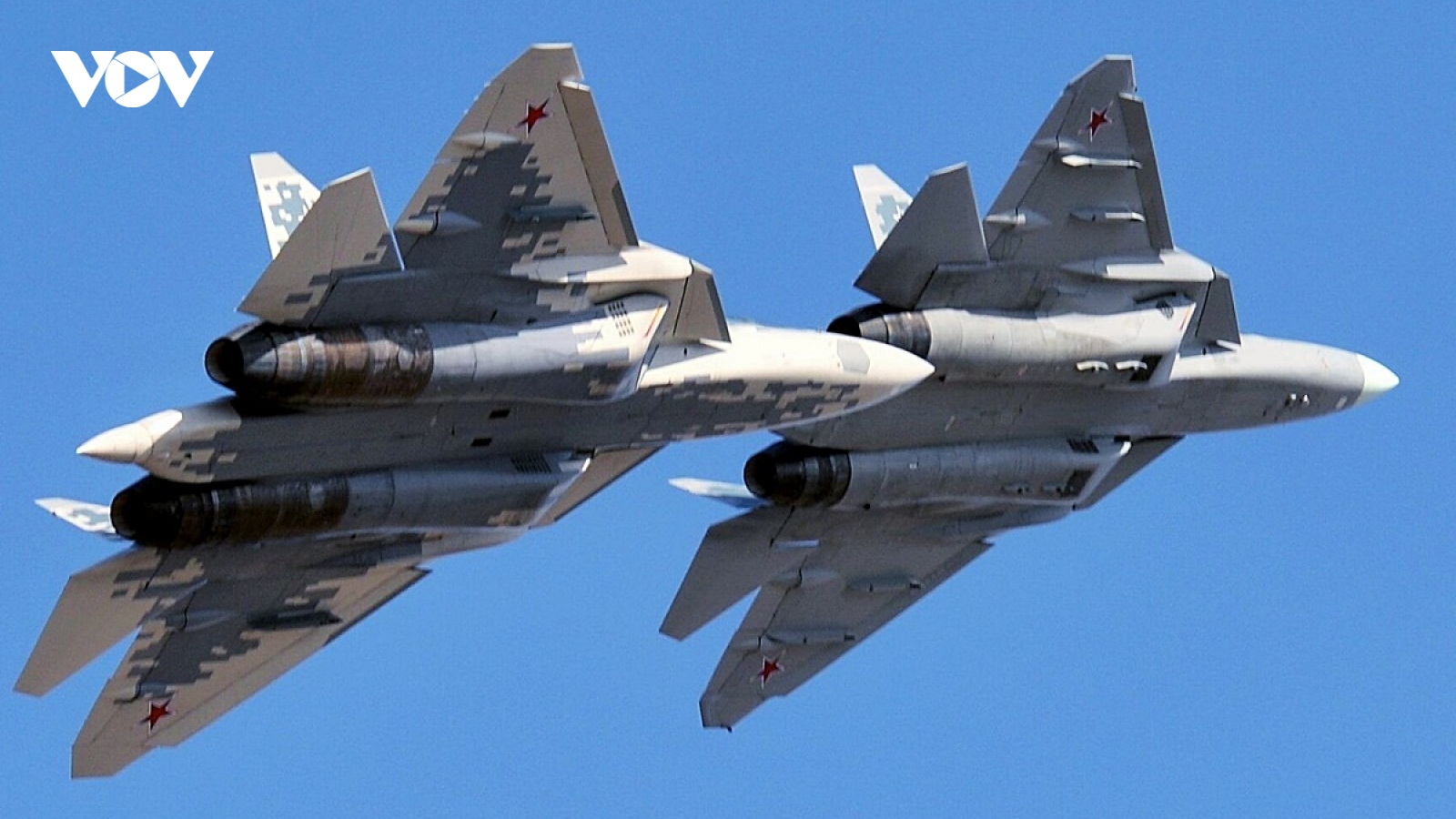 Uy lực lợi hại của tiêm kích Su-57: Điều khiển UAV bầy đàn và tác chiến tự động