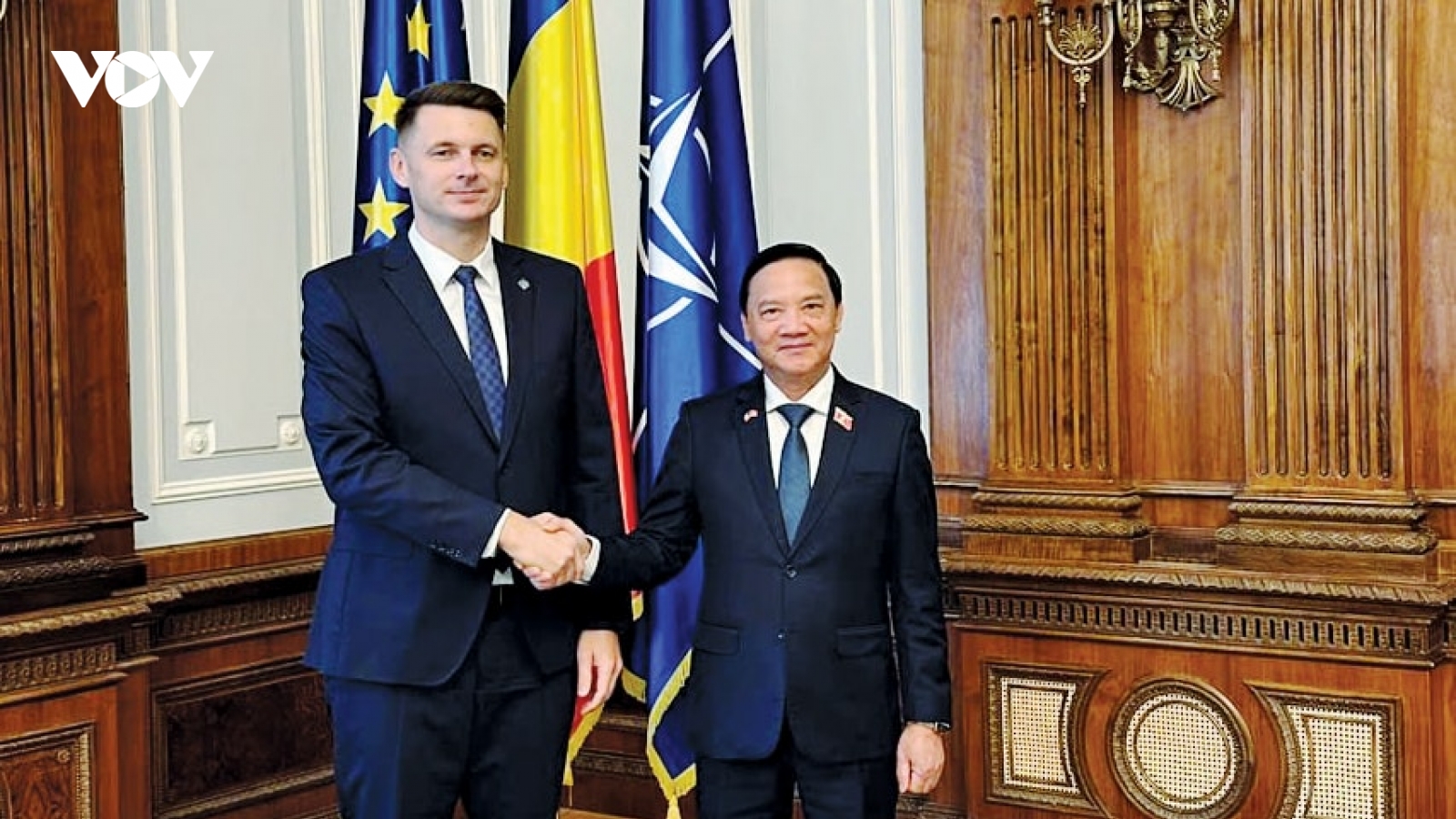Phó Chủ tịch Quốc hội Nguyễn Khắc Định hội kiến Chủ tịch Thượng viện Romania