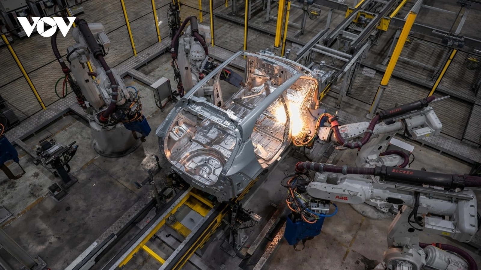 Xây dựng ngành công nghiệp ô tô Việt Nam hiện đại