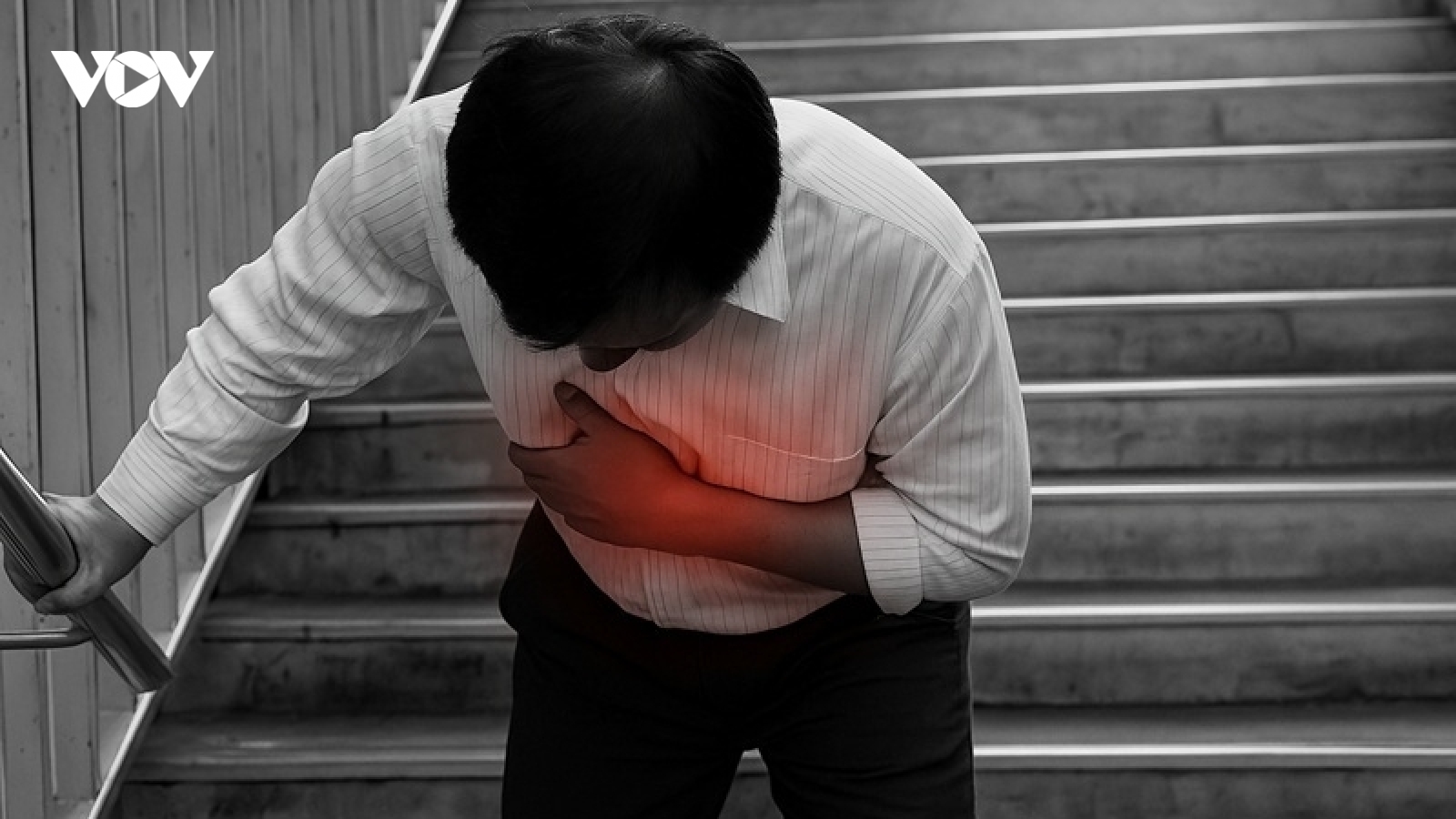 Nhồi máu cơ tim "núp bóng" triệu chứng bệnh dạ dày