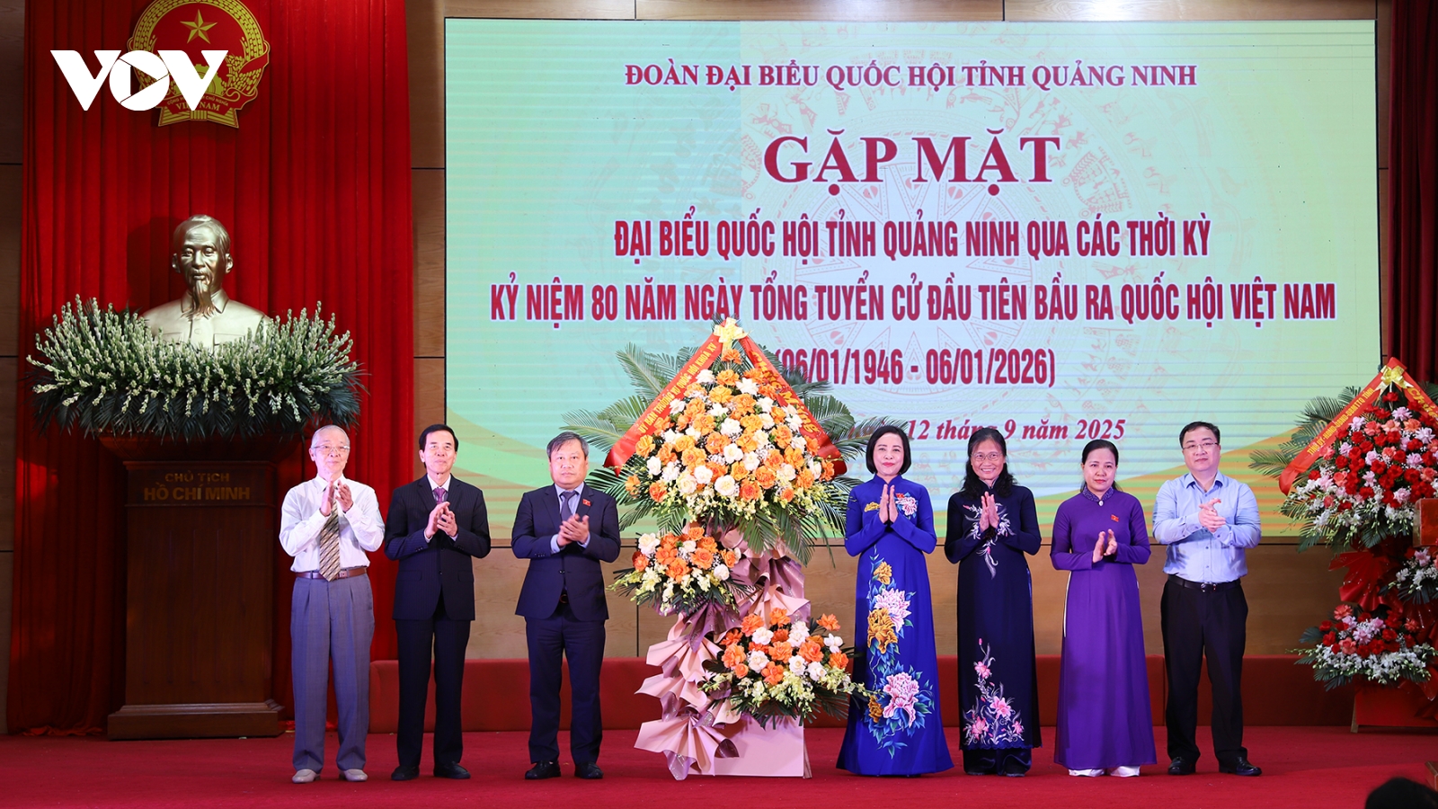 Gặp mặt các thế hệ Đại biểu Quốc hội tỉnh Quảng Ninh