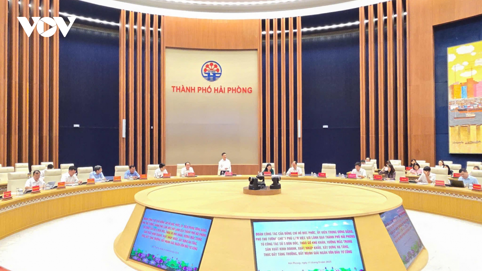 Phó Thủ tướng Hồ Đức Phớc làm việc với thành phố Hải Phòng