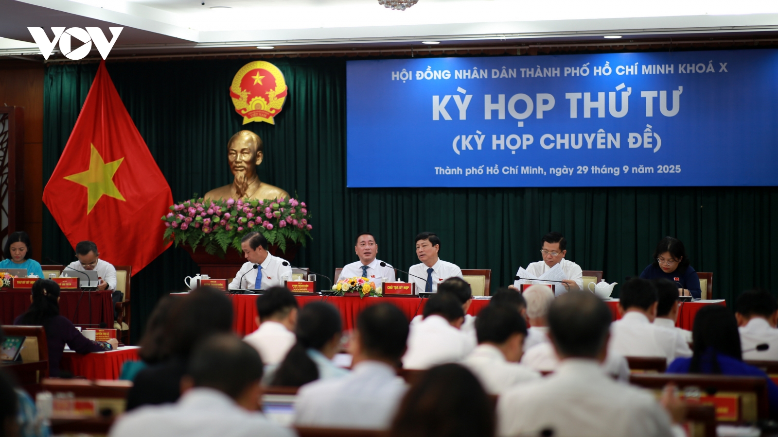 Hội đồng nhân dân TP.HCM xem xét hàng loạt vấn đề quan trọng