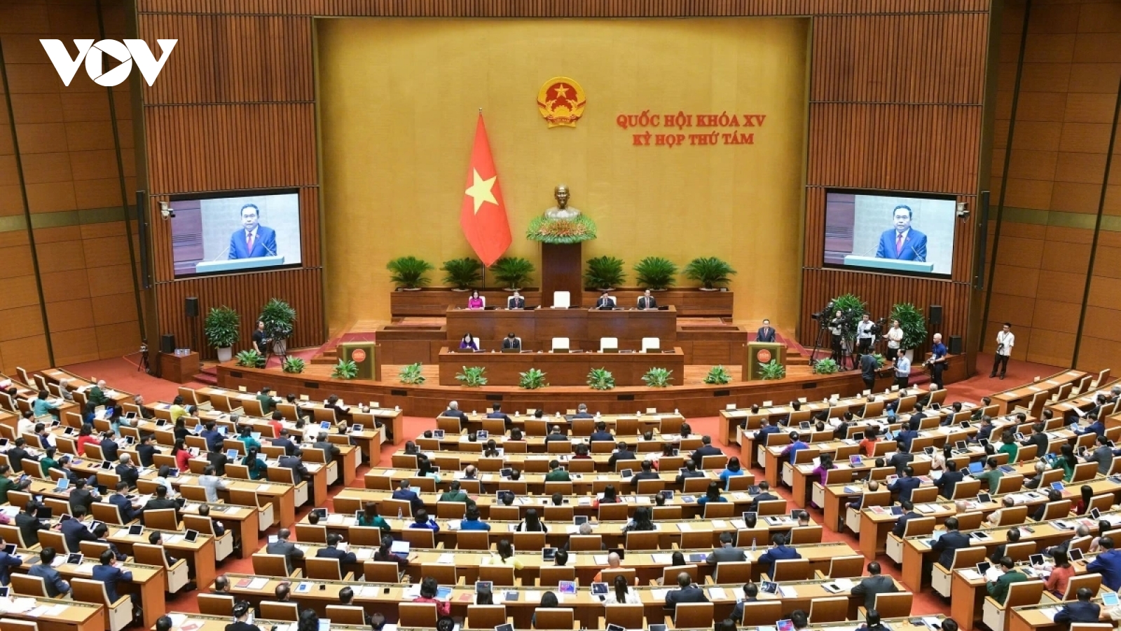 Quốc hội đổi mới tư duy lập hiến, lập pháp theo hướng kiến tạo và dự báo