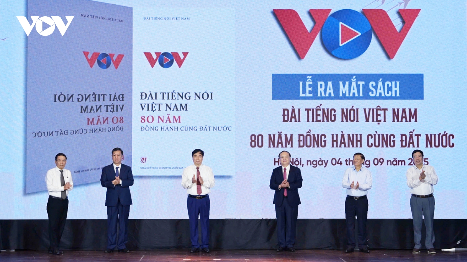 Ra mắt cuốn sách “Đài Tiếng nói Việt Nam – 80 năm đồng hành cùng đất nước”