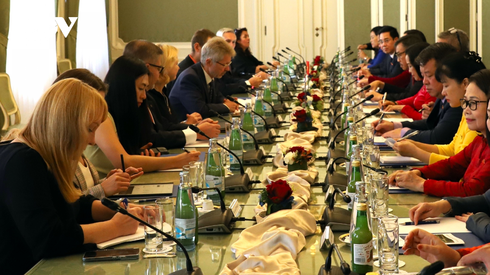 Phó Chủ tịch Quốc hội Nguyễn Thị Thanh thăm và làm việc tại Cộng hòa Séc