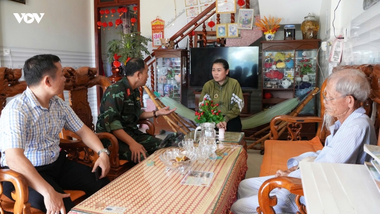 Nỗi lo và hy vọng tìm kiếm 8 ngư dân Gia Lai mất liên lạc