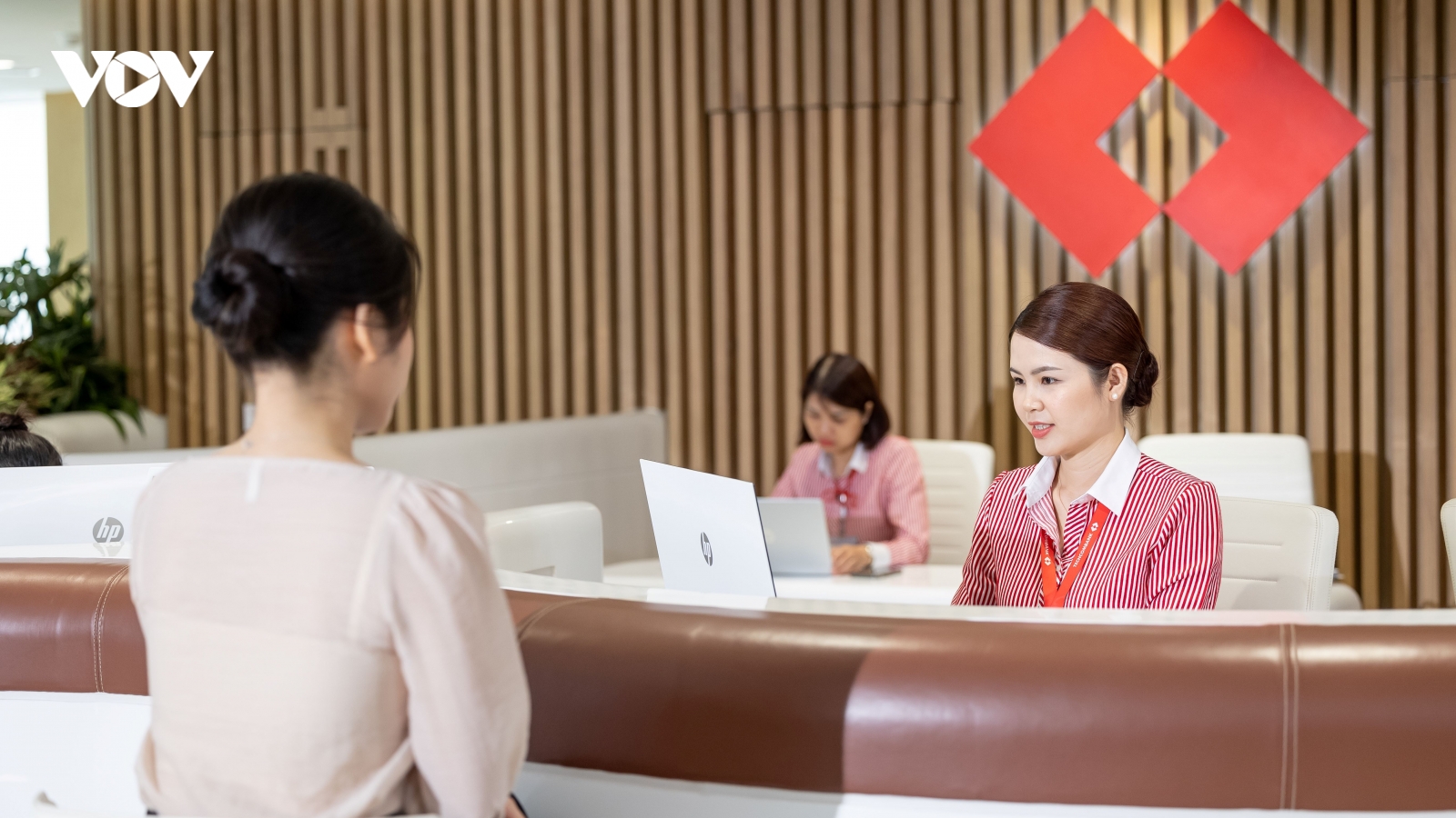Techcombank dự kiến trả cổ tức tiền mặt hơn 7.086 tỷ cho cổ đông trong tháng 10