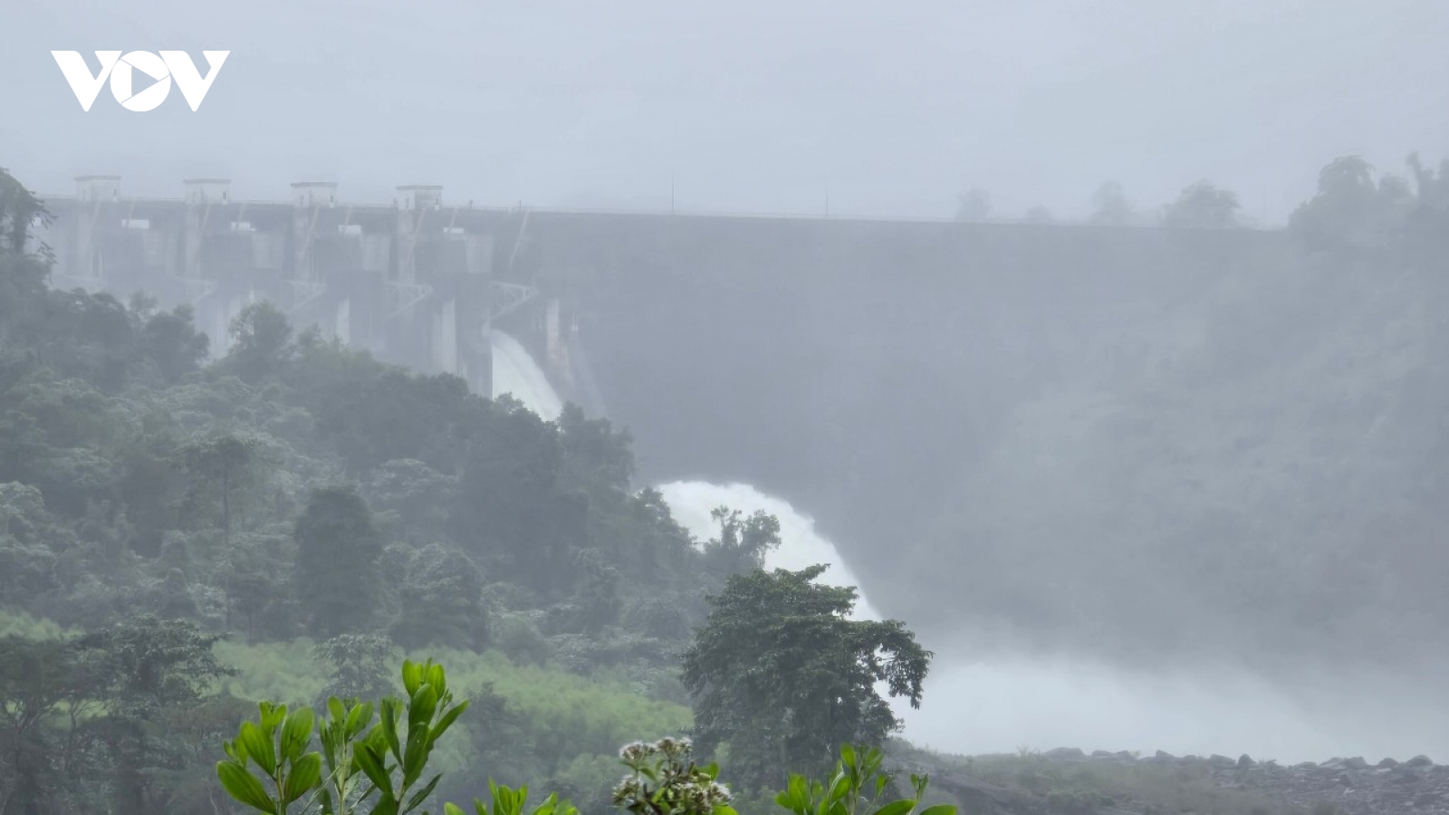Ứng phó bão số 10: Đà Nẵng chủ động hạ mực nước các hồ thủy điện