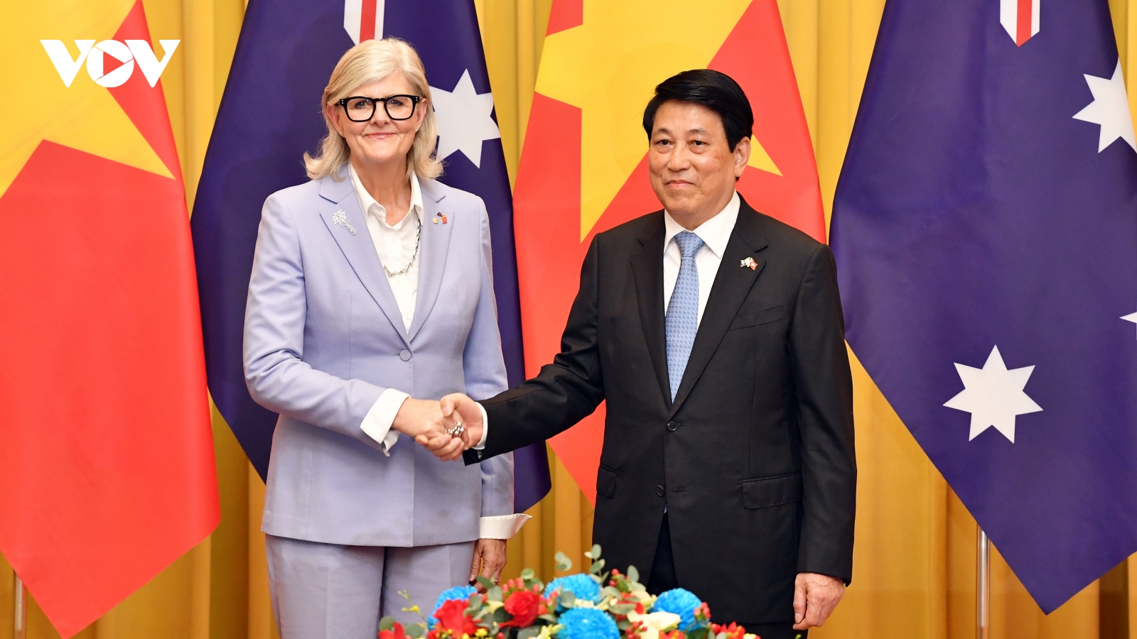 Lễ đón Toàn quyền Australia và Phu quân thăm cấp Nhà nước tới Việt Nam