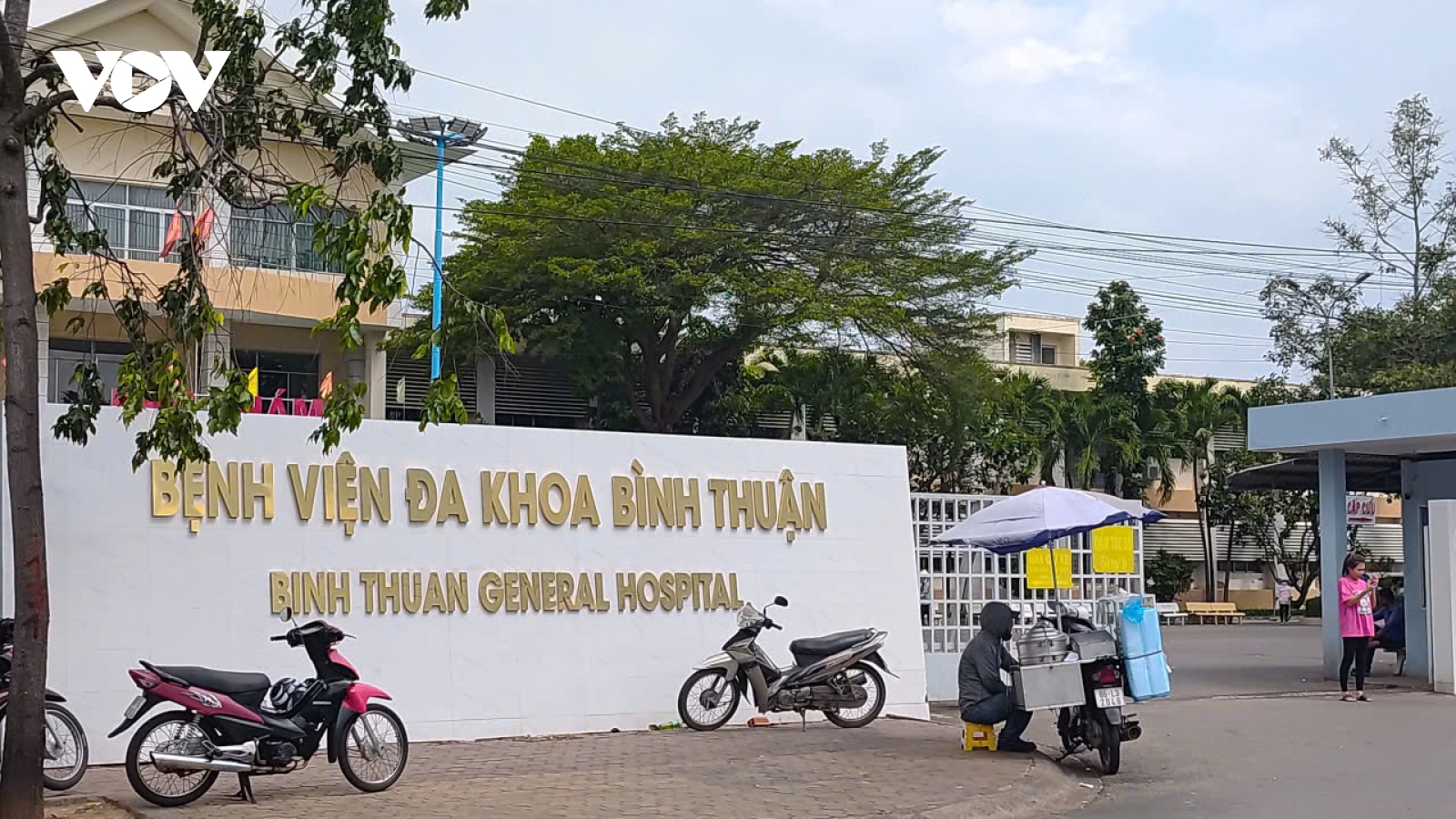 Người đàn ông nhảy lầu từ tầng cao Bệnh viện Đa khoa Bình Thuận, tử vong tại chỗ