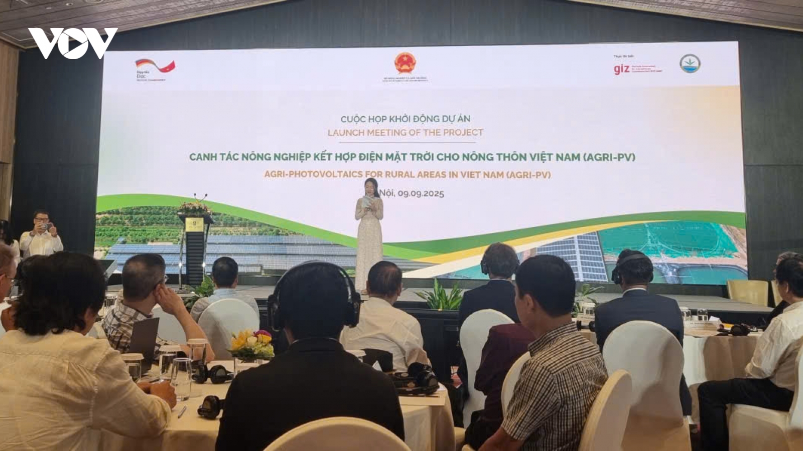 Khởi động dự án canh tác nông nghiệp kết hợp điện mặt trời cho nông thôn Việt Nam