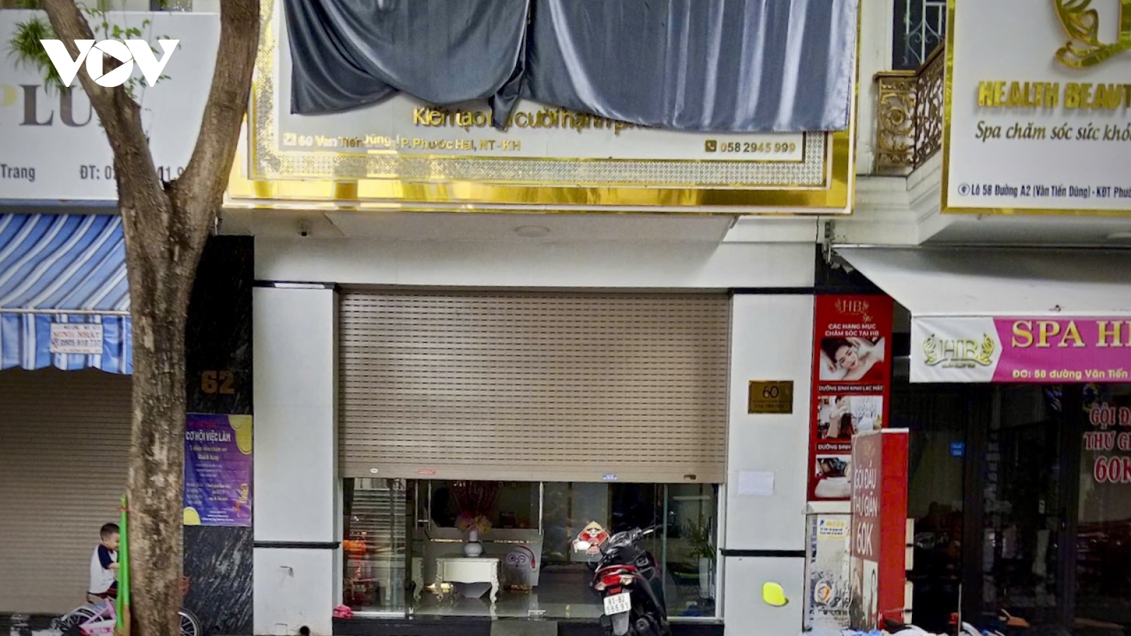 Sau phản ánh của VOV, phòng nha "ảo" ở Khánh Hoà đã khoá cửa "trùm mền"