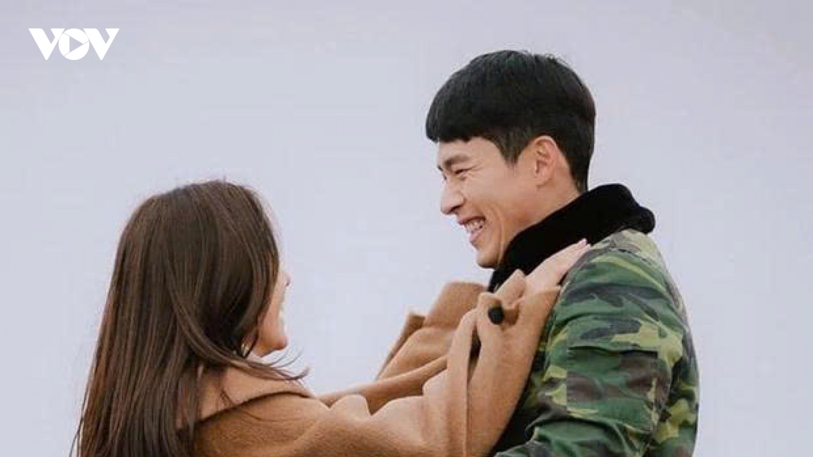 Son Ye Jin nhớ lại kỷ niệm hạnh phúc khi đóng "Hạ cánh nơi anh" cùng Hyun Bin