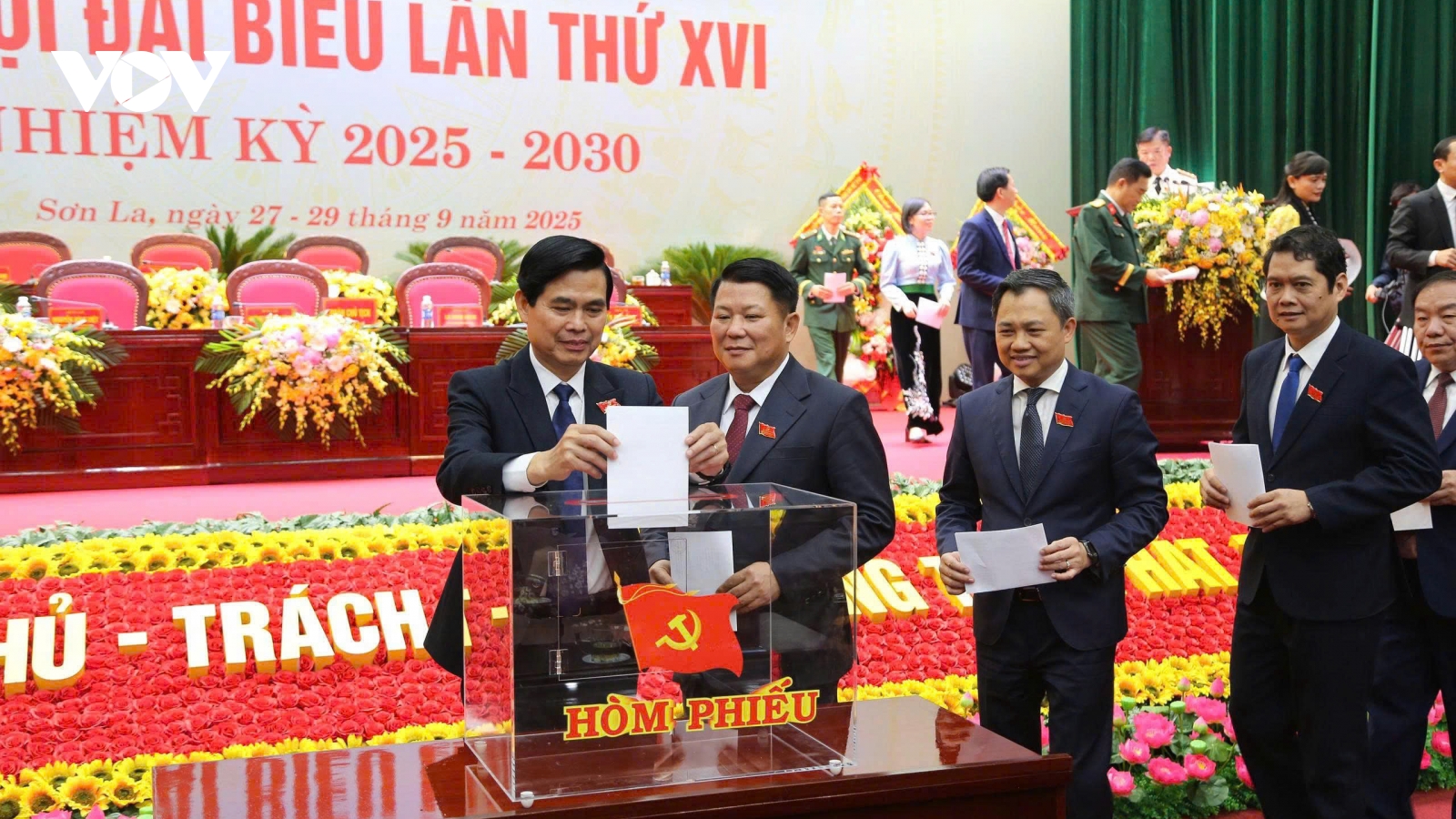 Ông Hoàng Quốc Khánh tái đắc cử Bí thư Tỉnh uỷ Sơn La