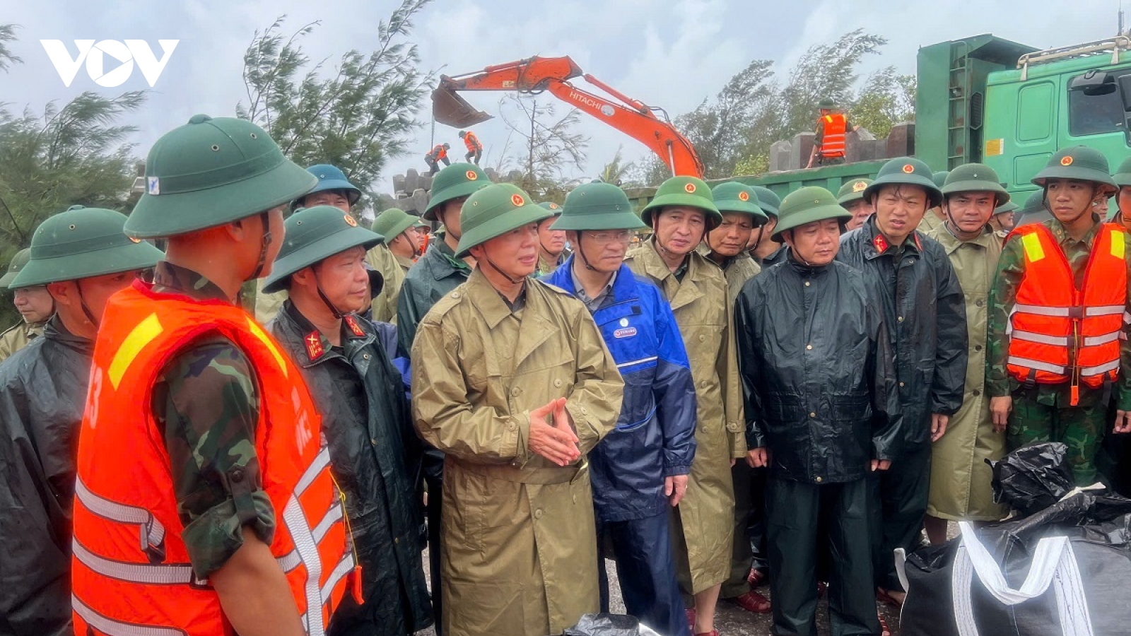 Phó Thủ tướng Trần Hồng Hà chỉ đạo lập dự án xây thêm 3 km đê biển tại Hải Thịnh