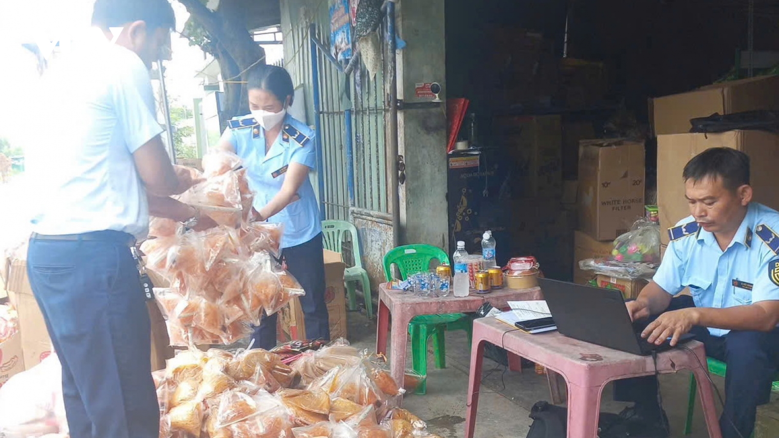 Đà Nẵng xử phạt cơ sở kinh doanh hàng hóa không rõ nguồn gốc, xuất xứ.