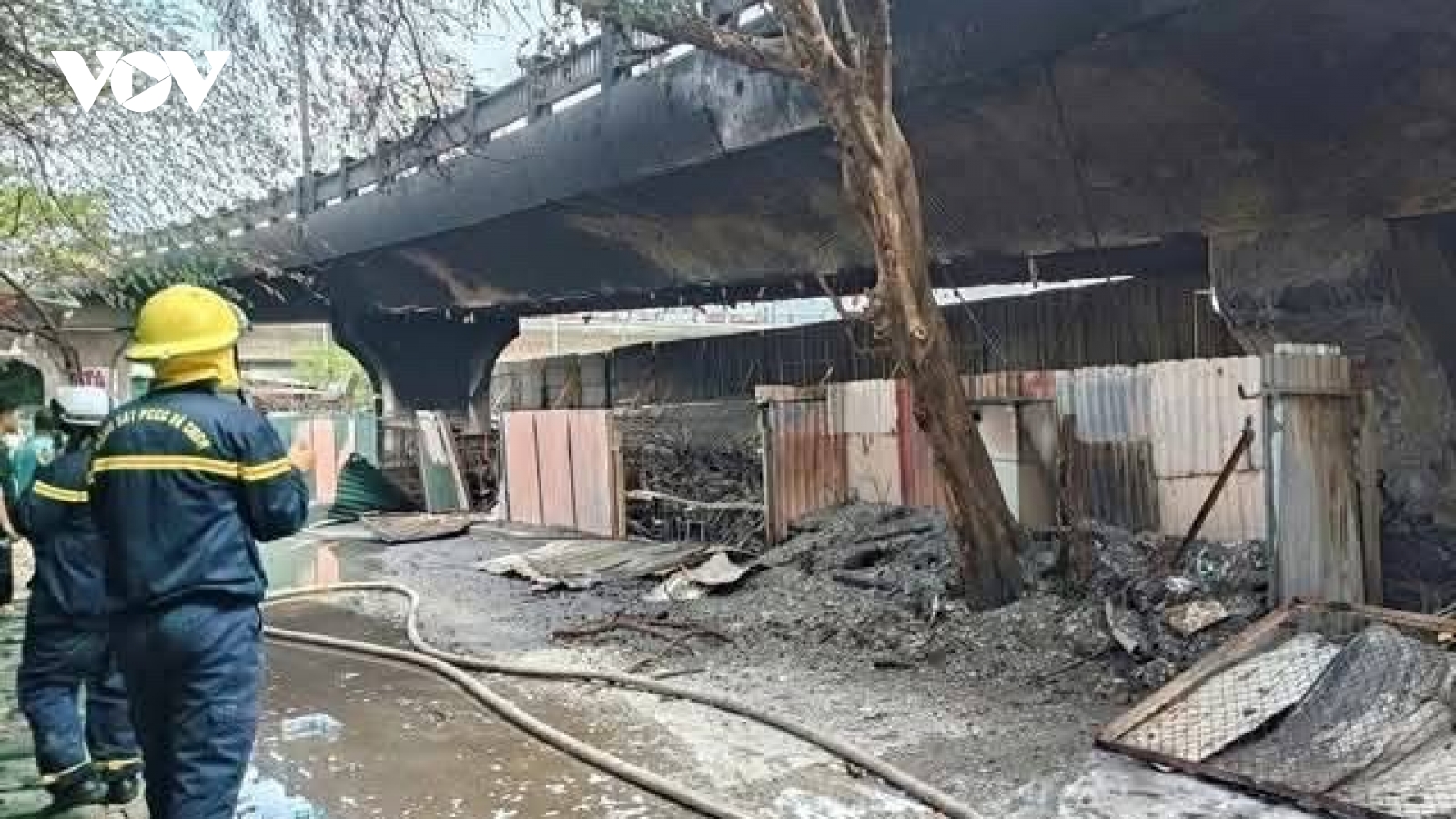 Bộ Xây dựng báo cáo Thủ tướng về các điểm trông giữ xe dưới gầm cầu