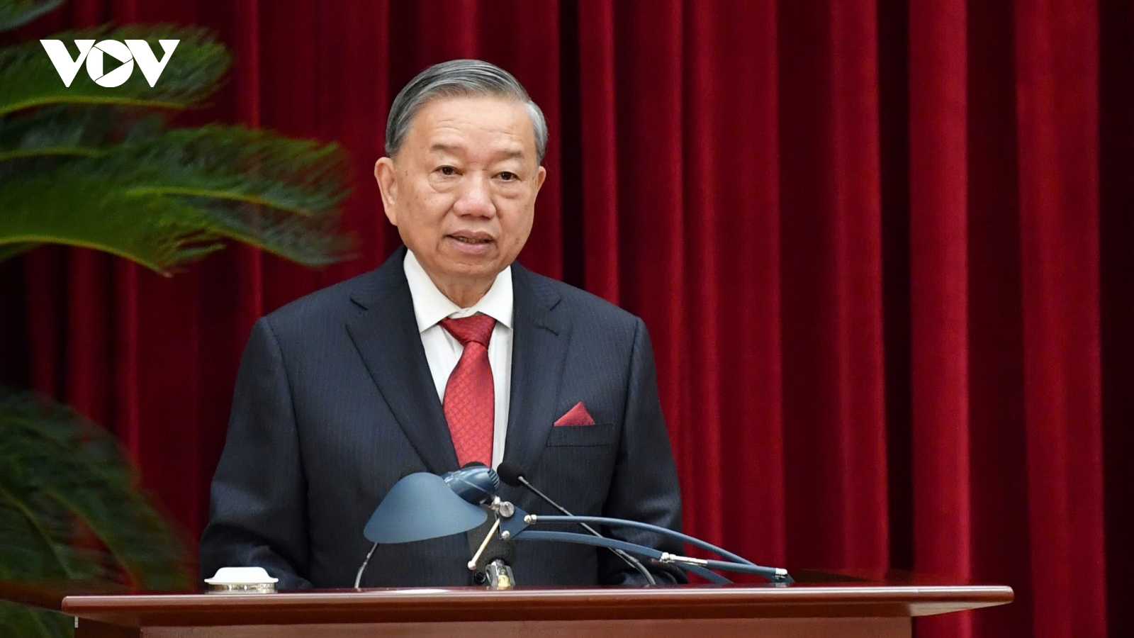 Tổng Bí thư Tô Lâm: Đảng ta đã "vững lái con thuyền giữa sóng to gió lớn"