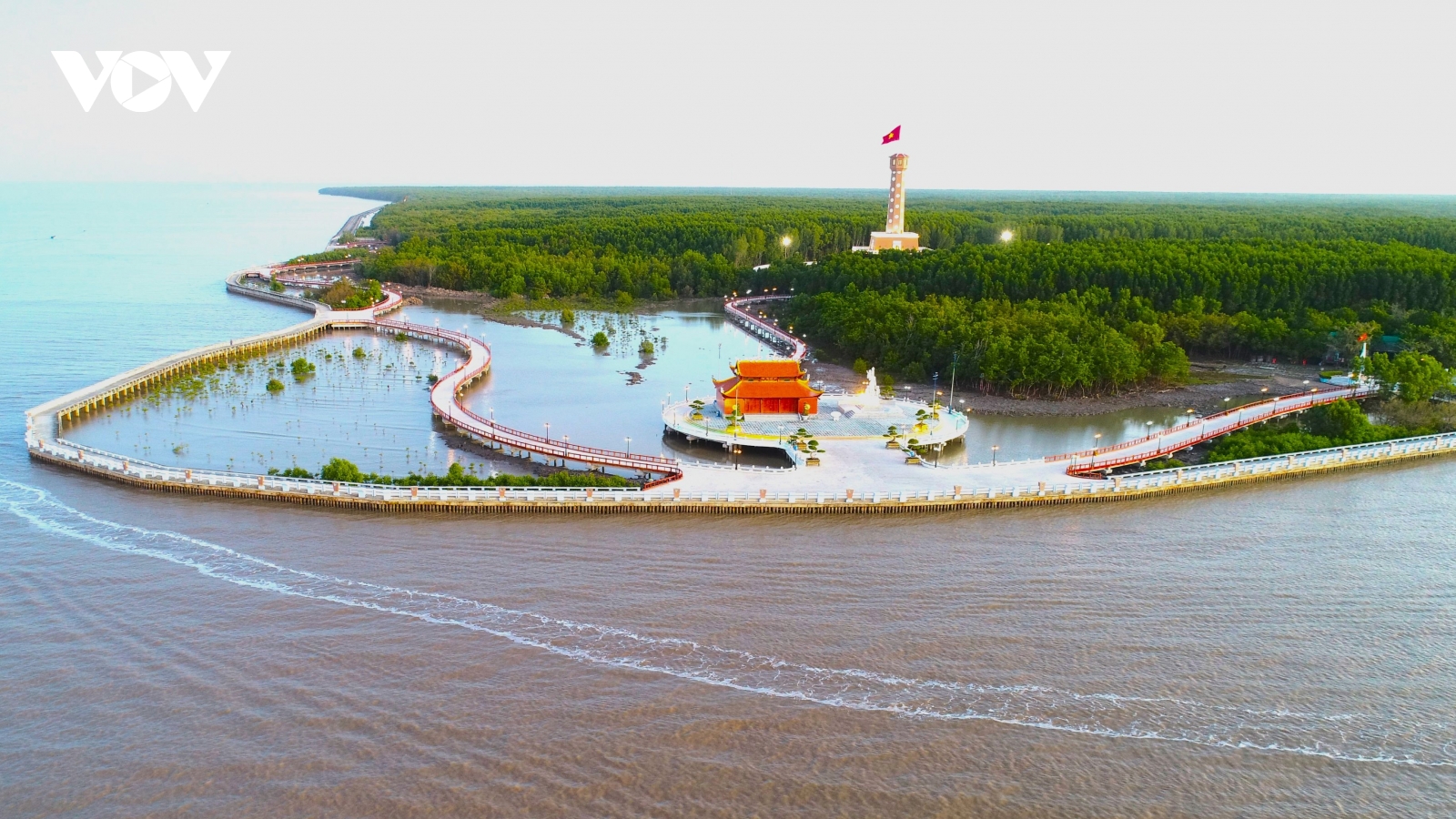 Khám phá vẻ đẹp sinh thái, văn hóa miền cực Nam Tổ quốc