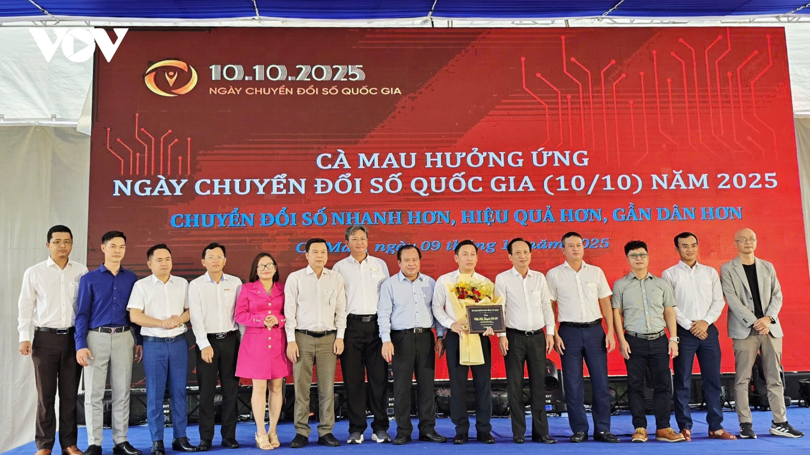 Cà Mau xác định chuyển đổi số là con đường ngắn nhất để vươn lên mạnh mẽ