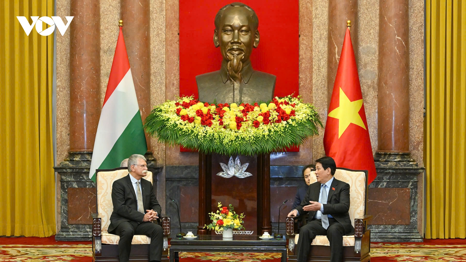 Chủ tịch nước Lương Cường tiếp Chủ tịch Quốc hội Hungary Kover Laszlo