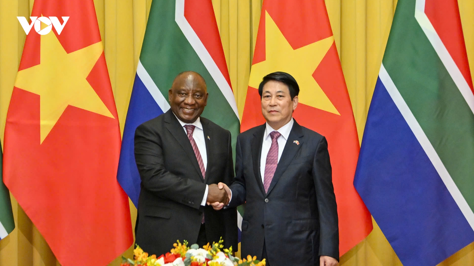 Chủ tịch nước Lương Cường Hội đàm với Tổng thống Nam Phi Cyril Ramaphosa