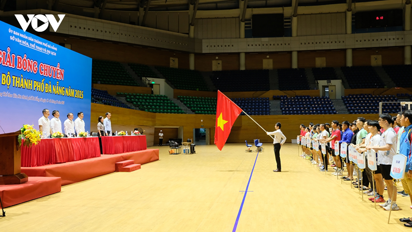 Khai mạc Giải bóng chuyền các câu lạc bộ thành phố Đà Nẵng