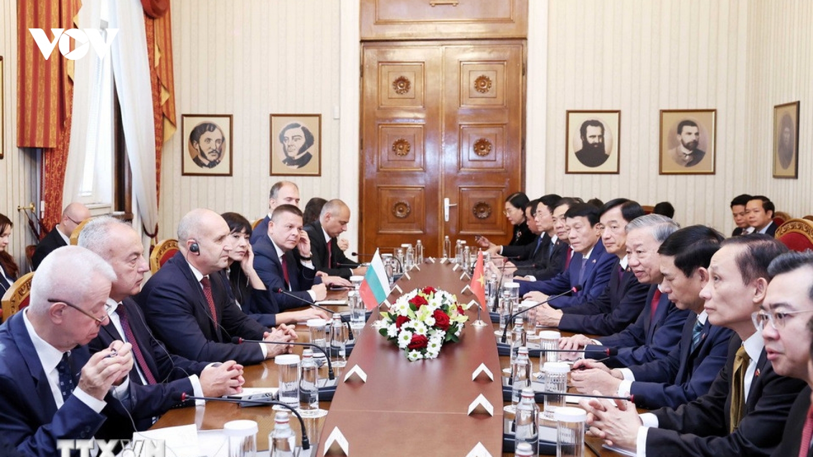 Tuyên bố chung về thiết lập quan hệ đối tác chiến lược giữa Việt Nam và Bulgaria