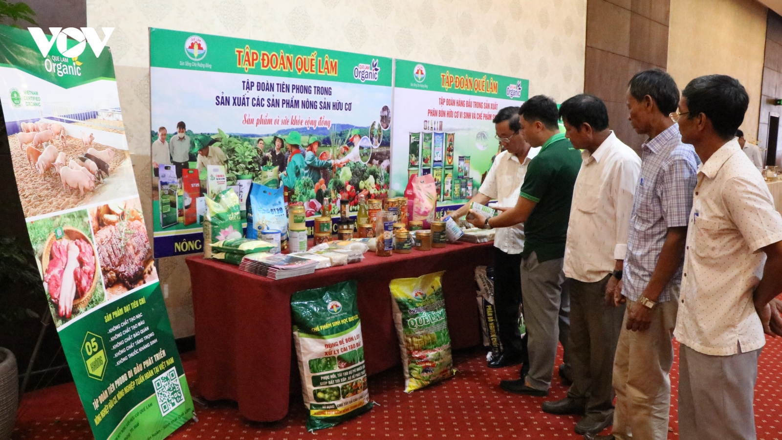 Nâng tầm thương hiệu sản phẩm chăn nuôi hữu cơ Việt Nam